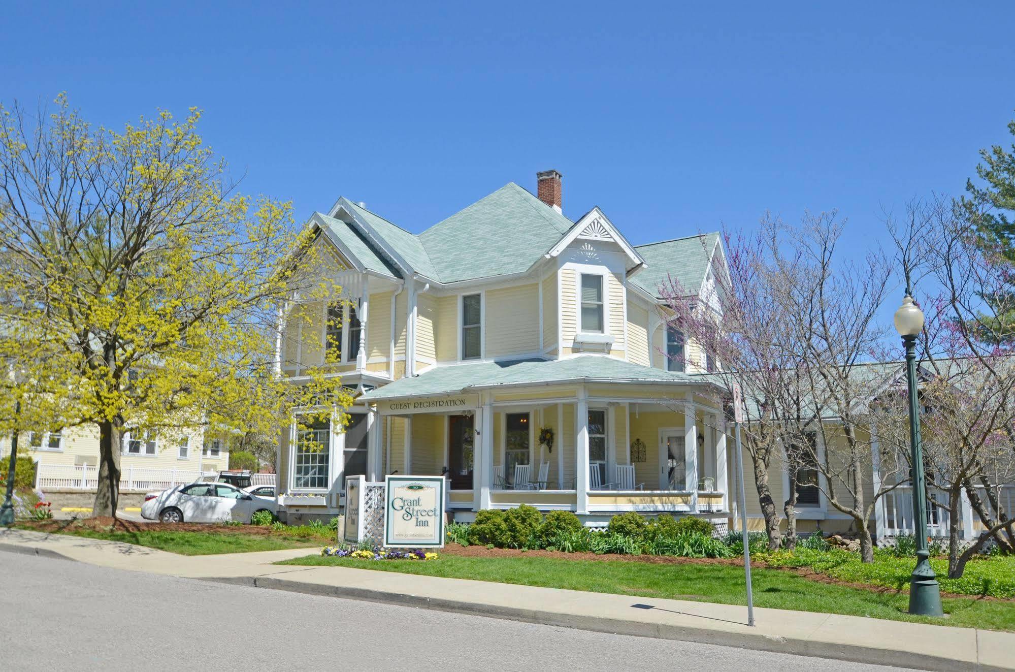 Grant Street Inn - Bloomington Exterior photo